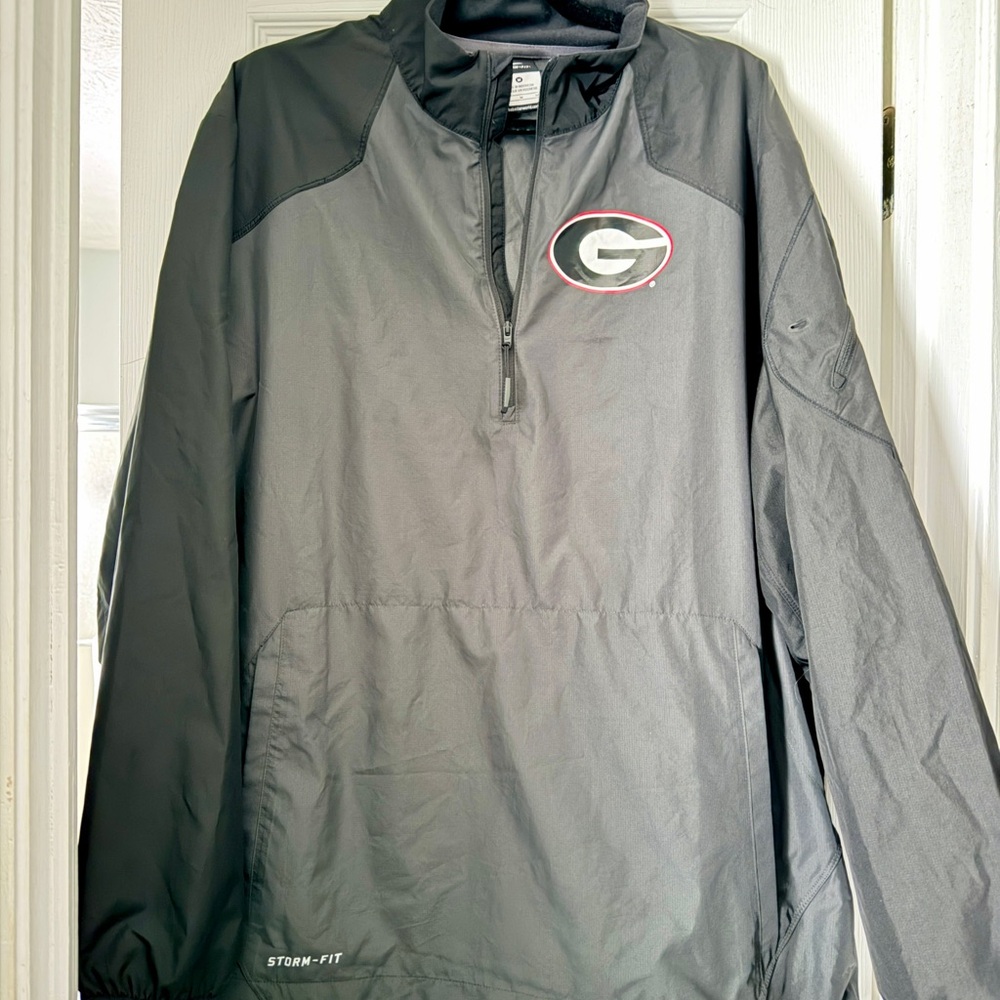 Georgia Nike Men's Black and Gray Windbreaker